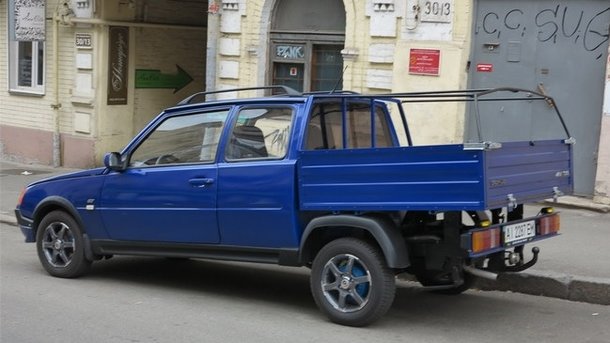 zaz-1106_pick-up.jpg
