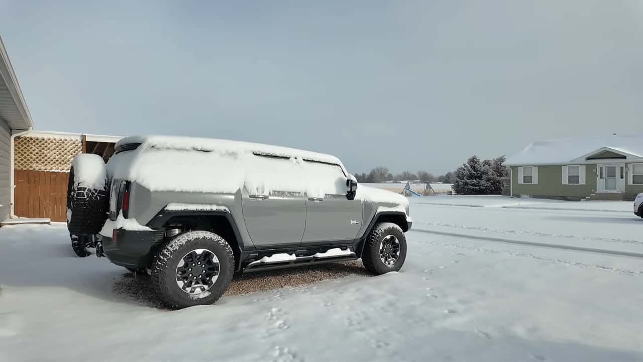 GMC Hummer EV: тестування зимового пробігу в лютому холоді Небраски