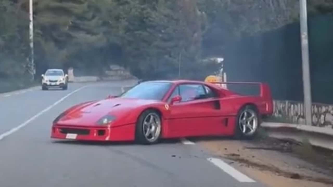 Ландо Норріс став жертвою аварії з його Ferrari F40