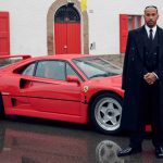 Льюіс Хемілтон з'явився з Ferrari F40 у свій перший день у Маранелло