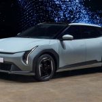 Kia EV4 2026: Седан та хетчбек протистоять SUV тенденції