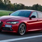 Нова Alfa Romeo Giulia матиме бензинові двигуни