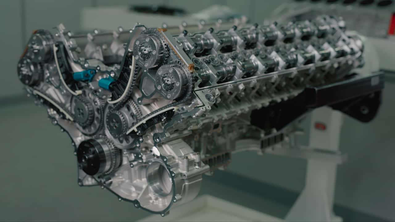 Новий V-16 від Bugatti оснащений незвичайною синхронізаційною системою