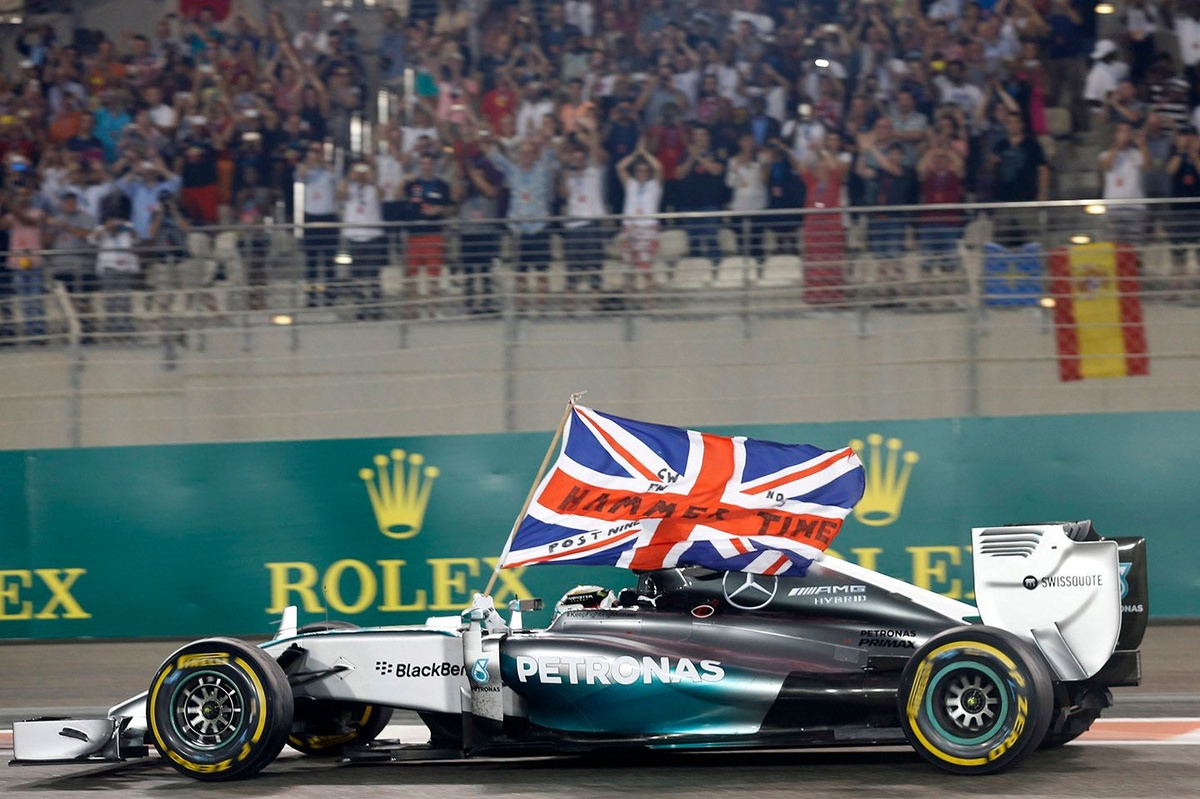 Обговорення F1 Commission щодо проблем з новими двигунами 2026 року та пожежами на трасах