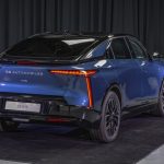 1. Savoir-vivre на колесах 2. Елегантність та комфорт автомобільного життя