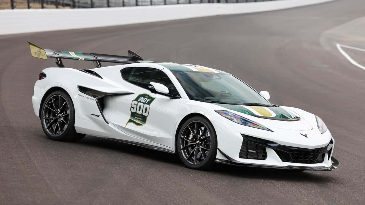 Автомобіль безпеки Indy 500: більше потужності, ніж у гоночних машин