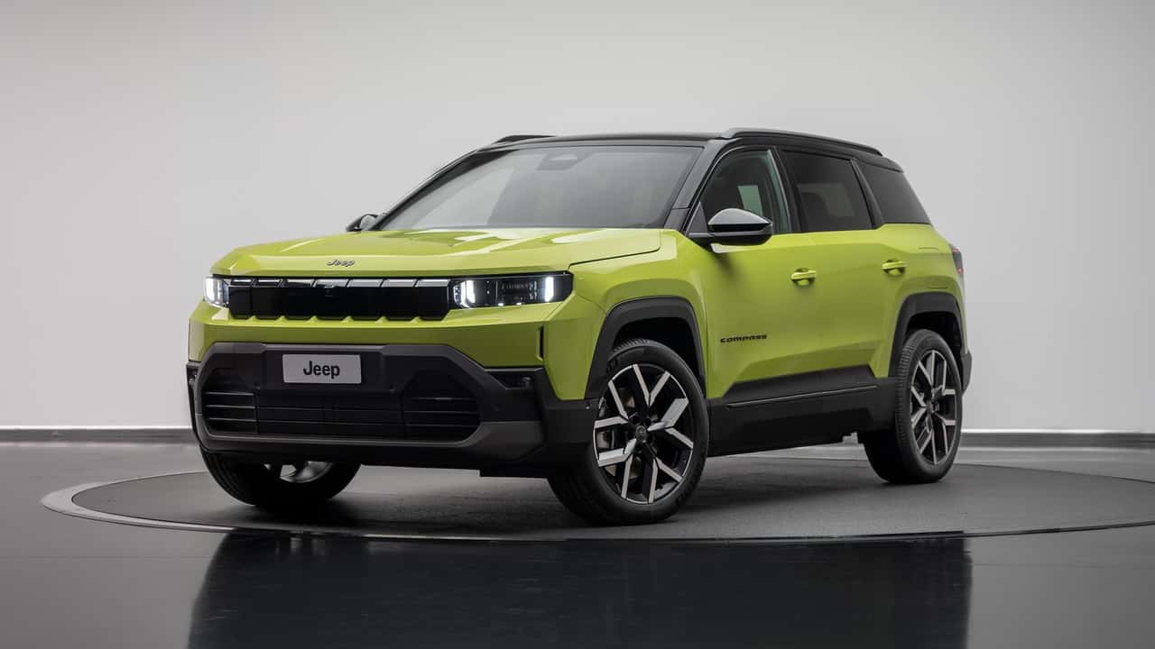 Електрична версія Jeep Compass 2026 з запасом ходу до 650 км