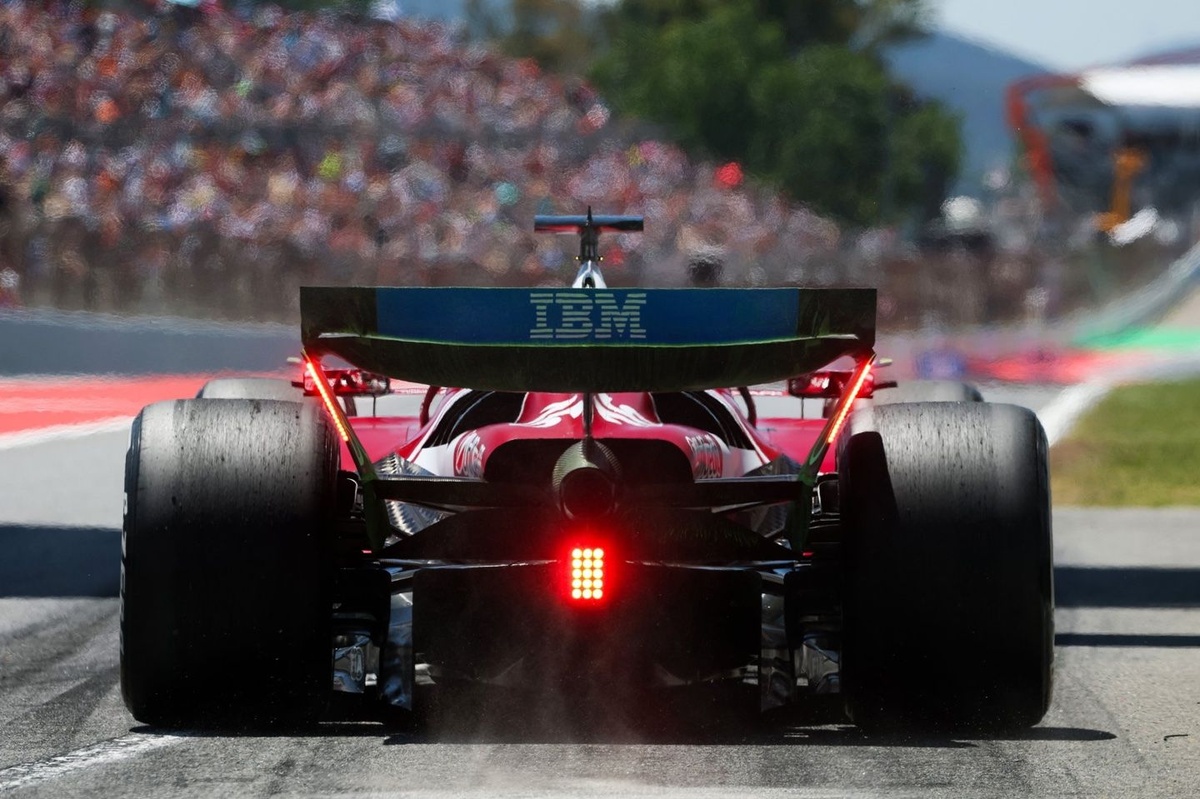 Оновлення з F1 Гран-прі Іспанії - FP2 в режимі LIVE
