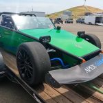 Саморобний гоночний автомобіль з мотором від Nissan Leaf та підвіскою від Corvette