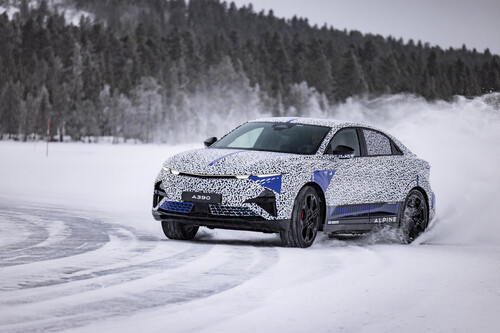 Холодна перевірка для нового Alpine