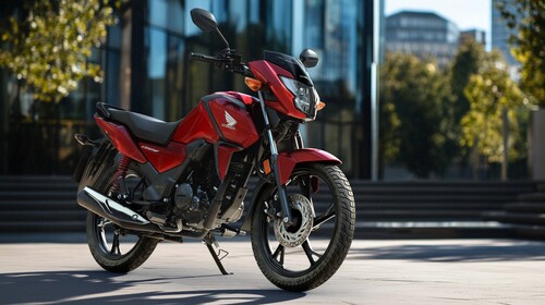 Honda оновлює CB 125 F