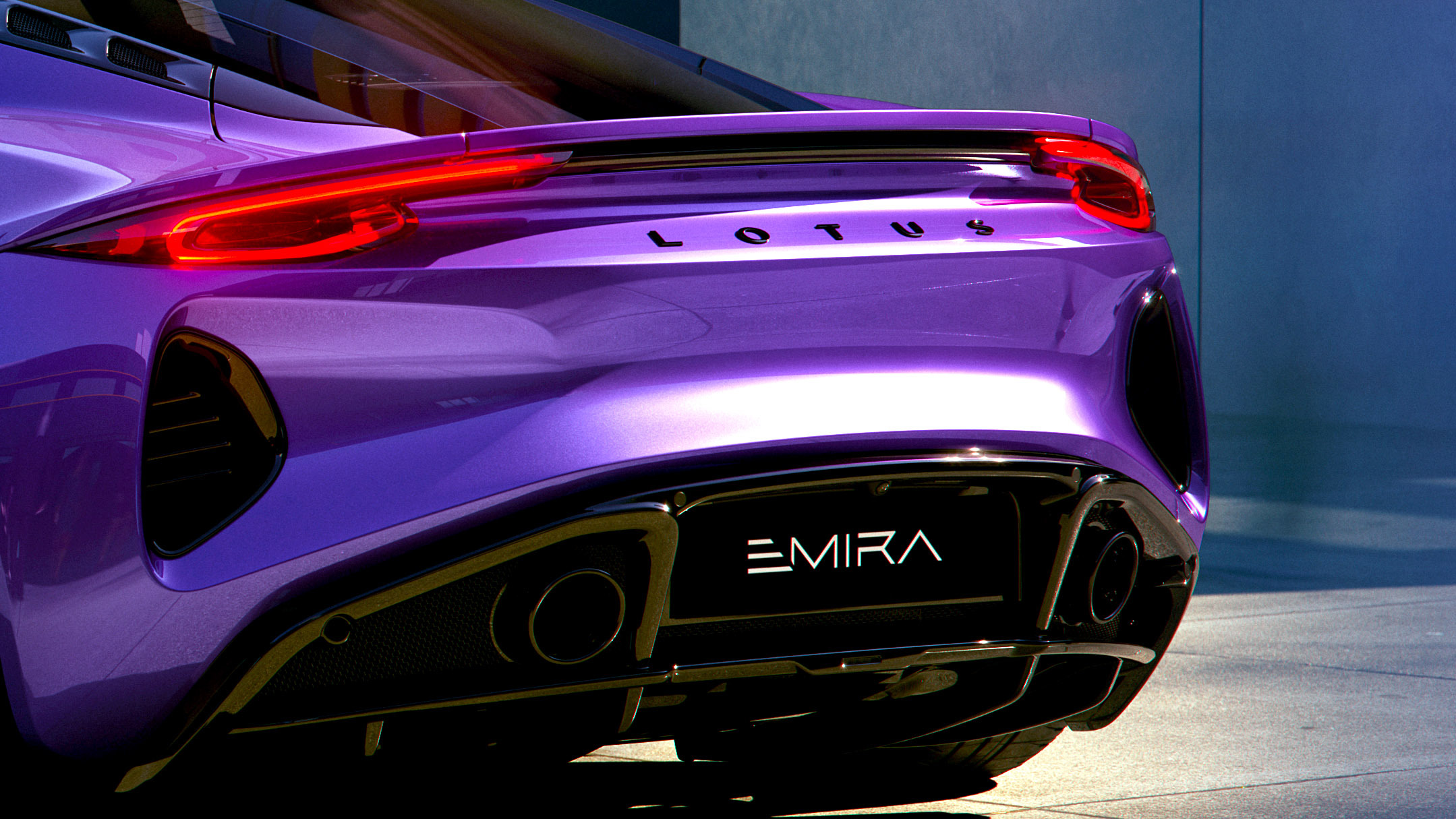 Lotus знизив ціну на Emira: які ще несподіванки чекають у 2026