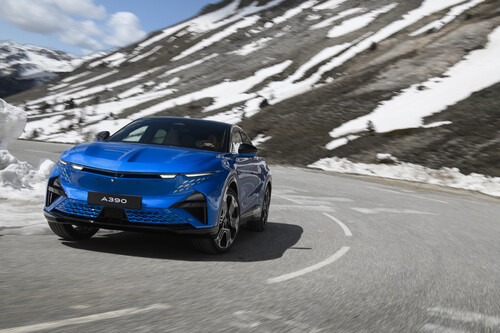 Новий Alpine A390: електроспорткар для всієї родини