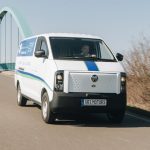 Ось Ari 901 XL: новий дизайн без середньої стійки