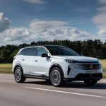 Сімейний автомобіль з потужністю двох сердець