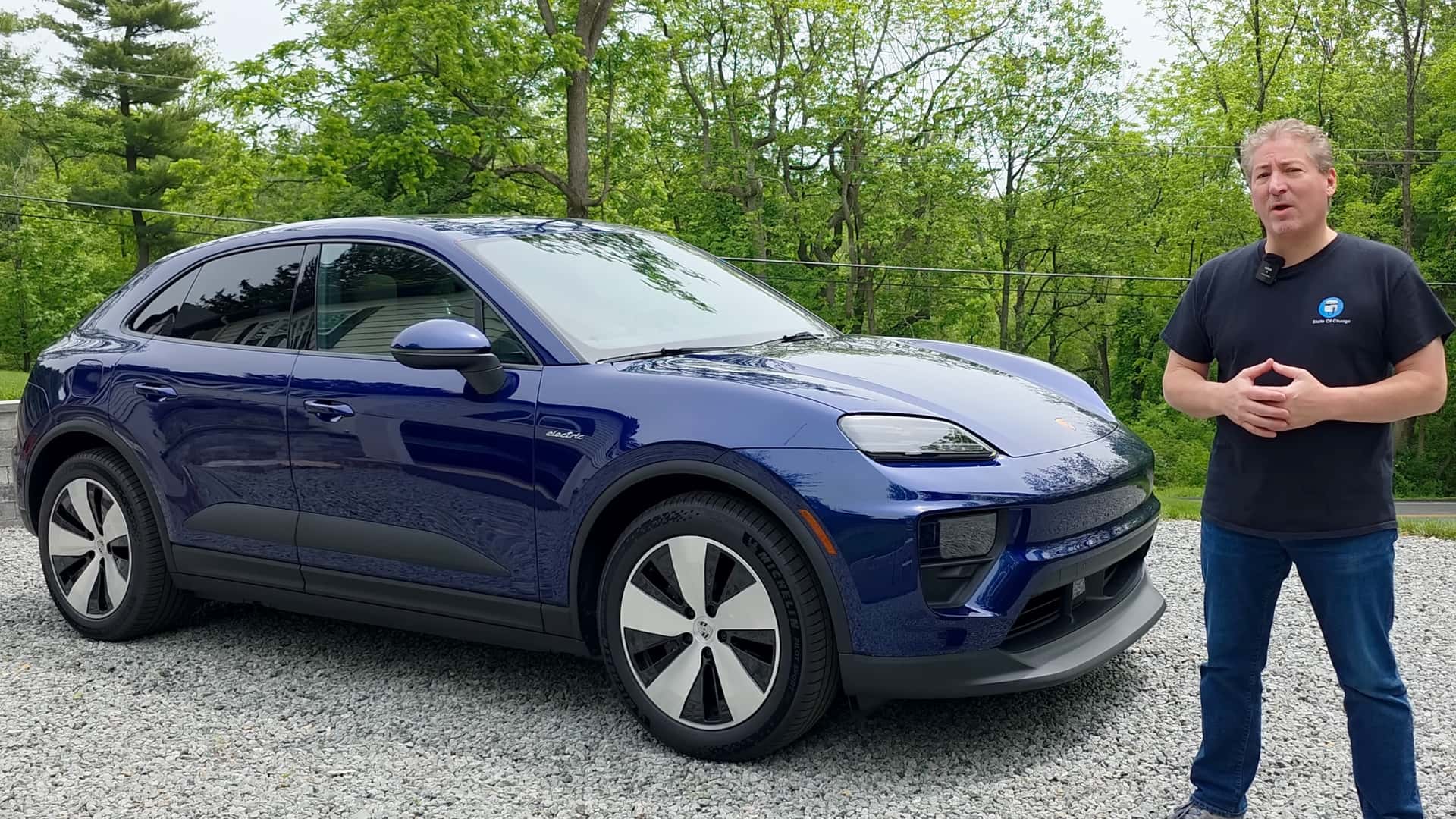 Тестування запасу ходу Porsche Macan EV на шосе: як швидкість у 10 миль на годину впливає на результат