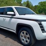 Ваш шанс придбати рідкісний електричний пікап за пів ціни