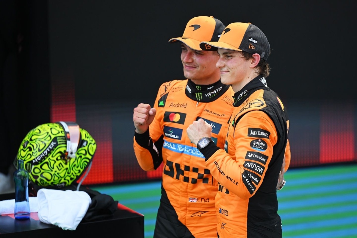 Як McLaren управляє своїми гонщиками, ведучи обидва чемпіонати Формули-1