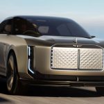 Новий електромобіль Bentley виявився яскравішим за перезапуск Jaguar