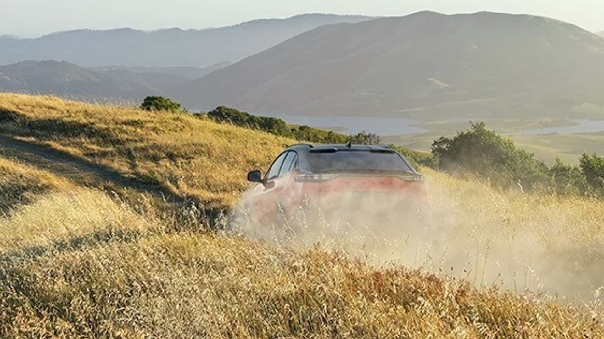 Прем’єра третього електромобіля Subaru 2026 Uncharted вже наступного тижня