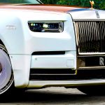 Розкішний Rolls-Royce переповнений таємницями, які можна побачити лише зблизька
