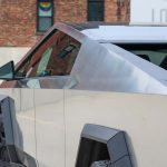 Tesla Cybertruck може отримати молодшого брата