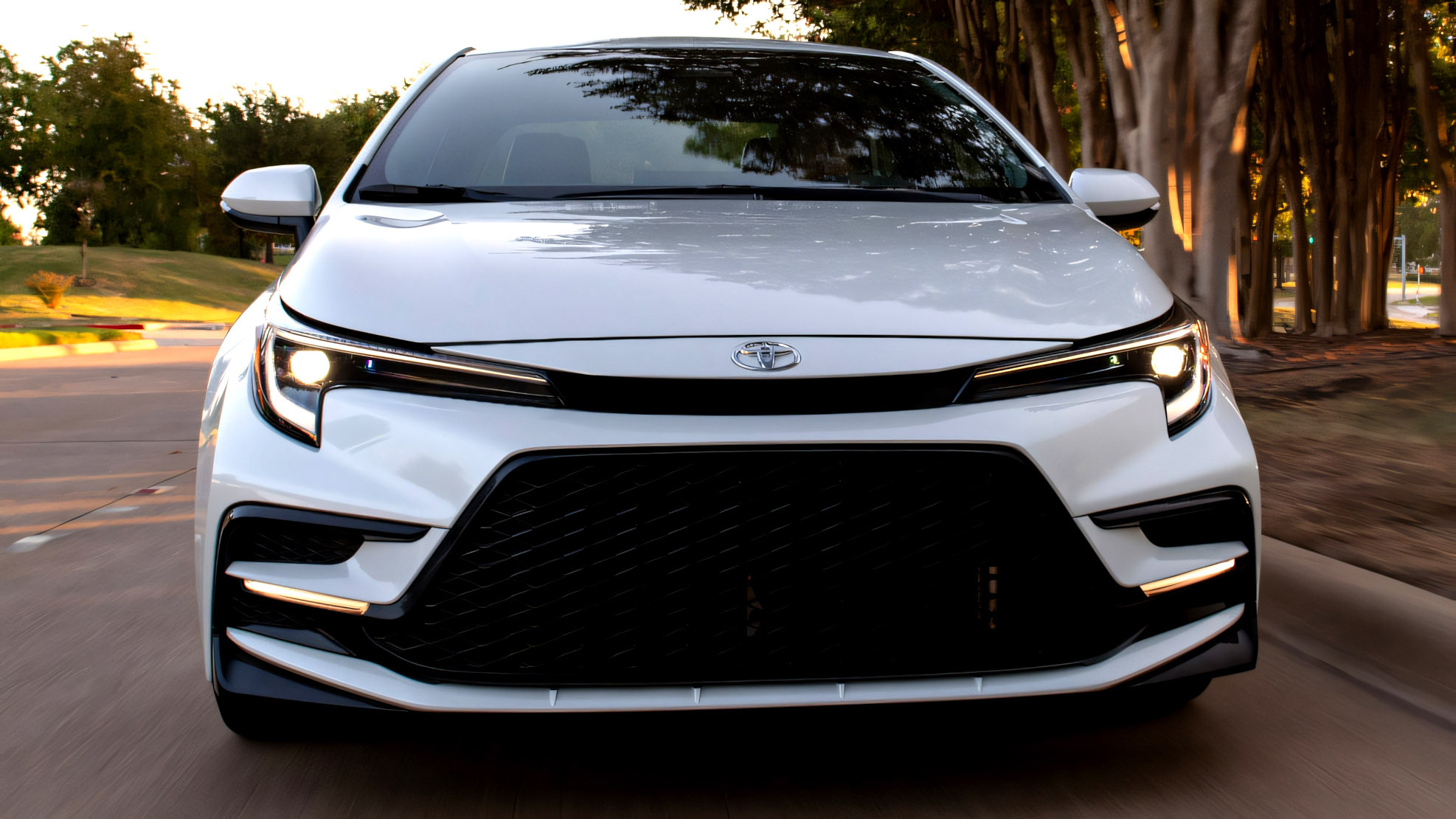 Toyota тихо оновлює найдешевший седан