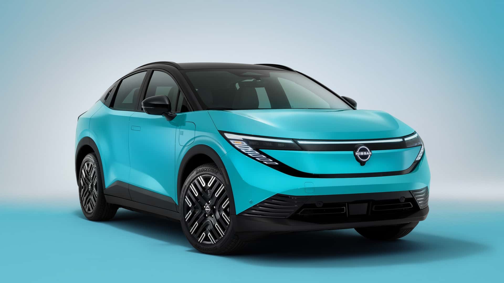 2026 Nissan Leaf Offers 300 Miles Range