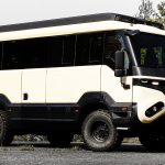 Автобус для бездоріжжя став ідеальним розкредитником