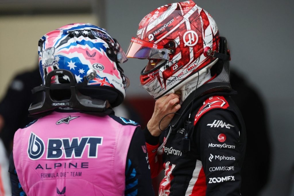 Естебан Окон про те, чому команда Haas F1 є здоровим середовищем у порівнянні з Alpine