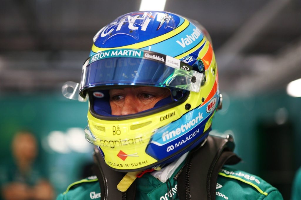 Фернандо Алонсо пропустив FP1 на Гран-прі Угорщини через травму спини