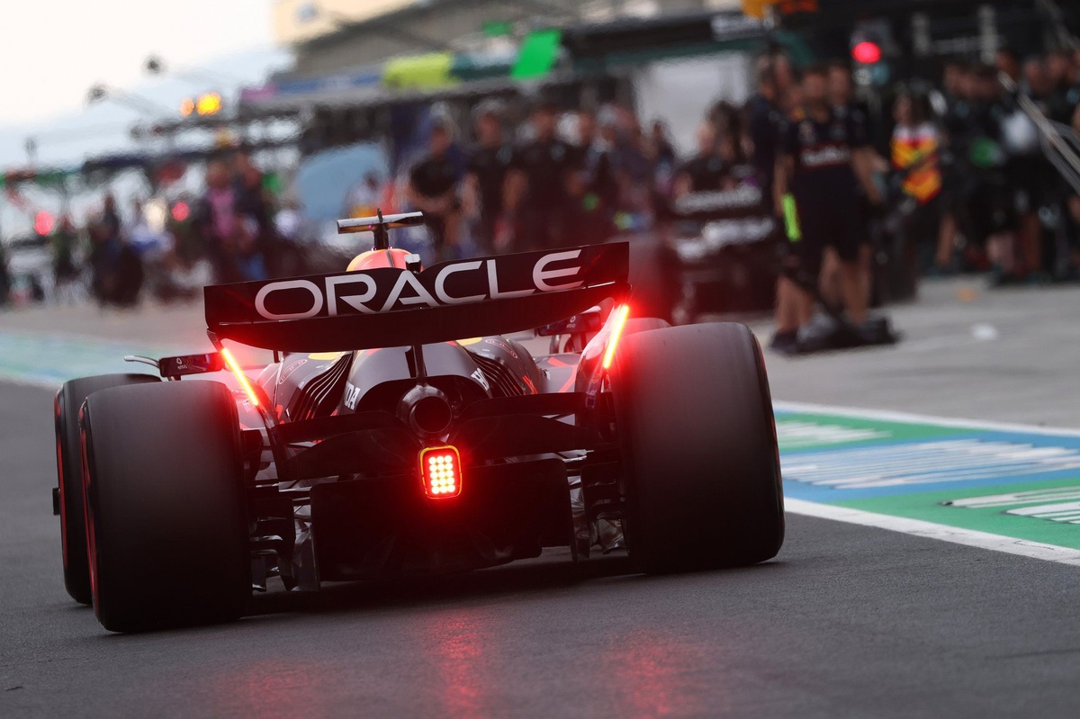 Макс Ферстаппен про автомобіль Red Bull F1 в Угорщині: є щось фундаментально неправильне