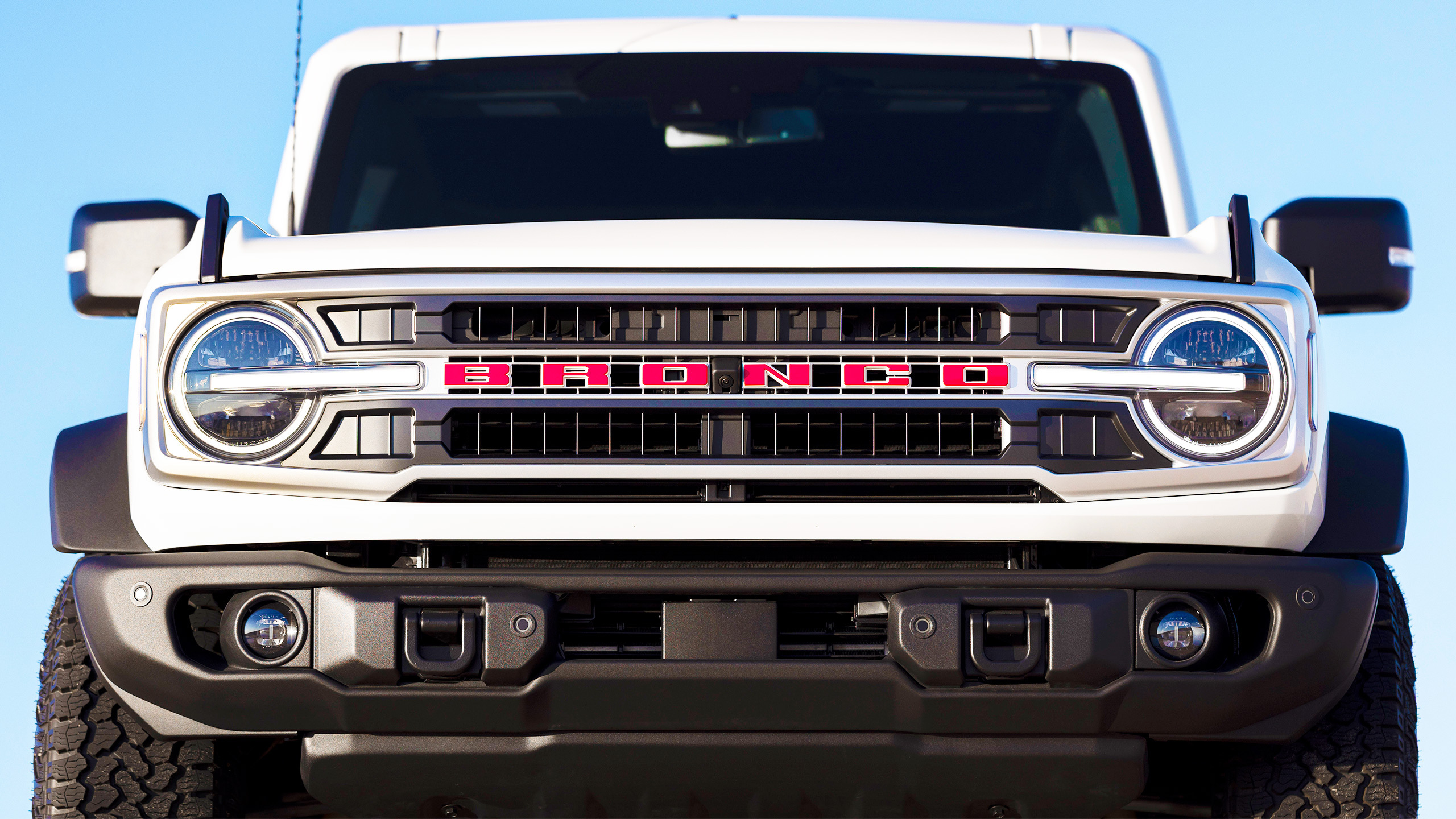 Новий Ford Bronco Trim: ретро стиль для сучасних пригод