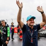 Рубенс Баррікелло здобуває перемогу в чемпіонаті NASCAR Бразилії з першої спроби у 52 роки