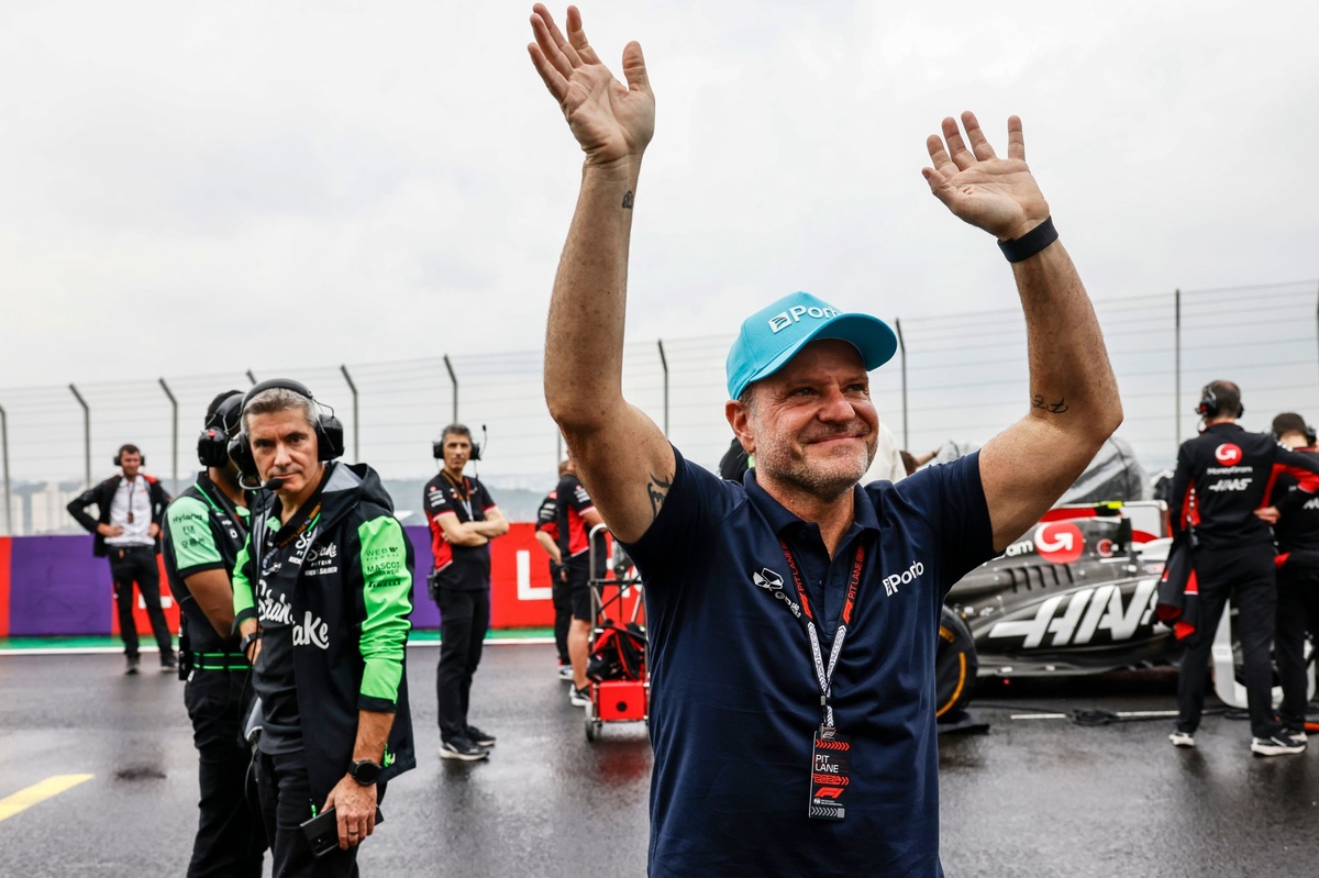 Рубенс Баррікелло здобуває перемогу в чемпіонаті NASCAR Бразилії з першої спроби у 52 роки