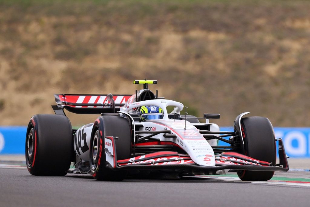 Шумахер закликає Haas розглянути партнерство з Cadillac на 2026 рік