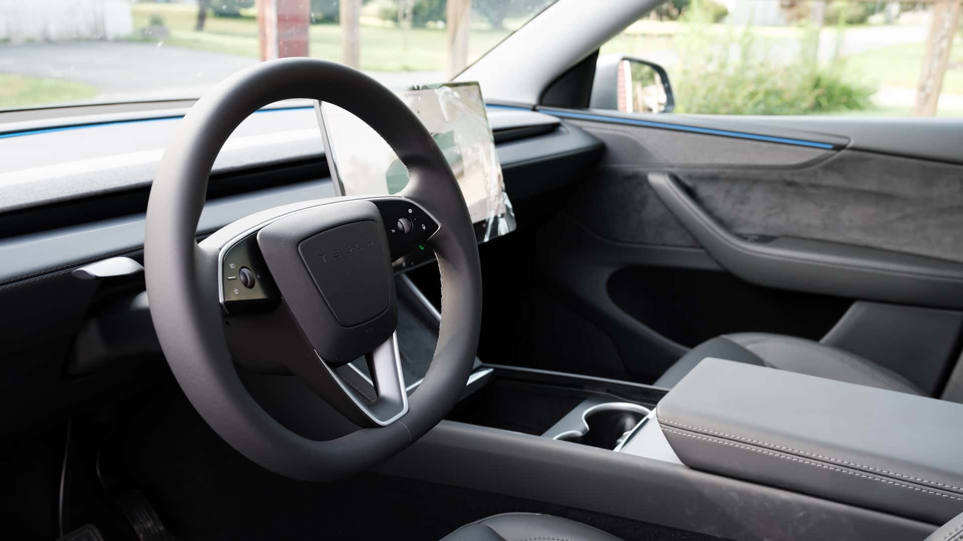 Tesla Revives Turn Signal Stalk For Model 3