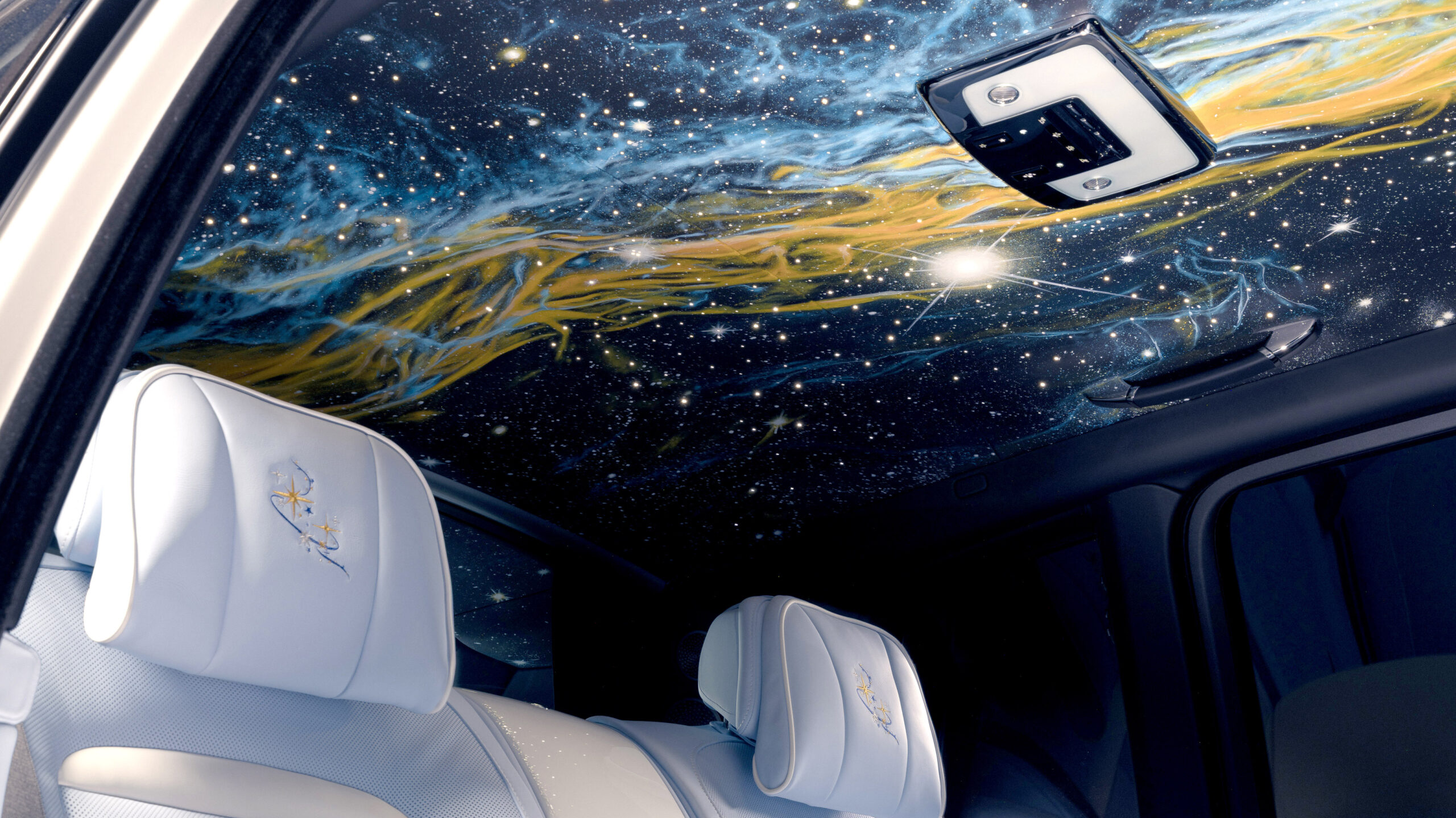 A New Perspective on Rolls-Royce Car Roofs
