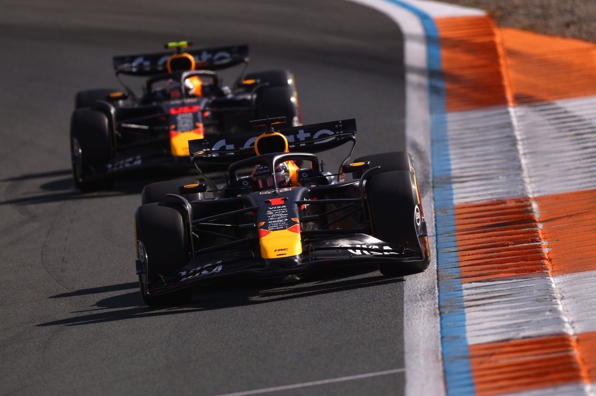 Ford коментує зміни в управлінні Red Bull та вердикт Лорана Мекіса