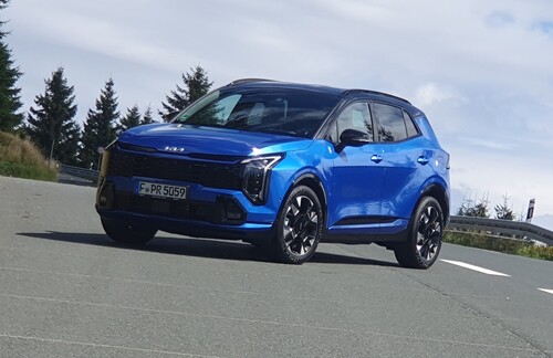 Kia Mag: компактний автомобіль з електроприводом