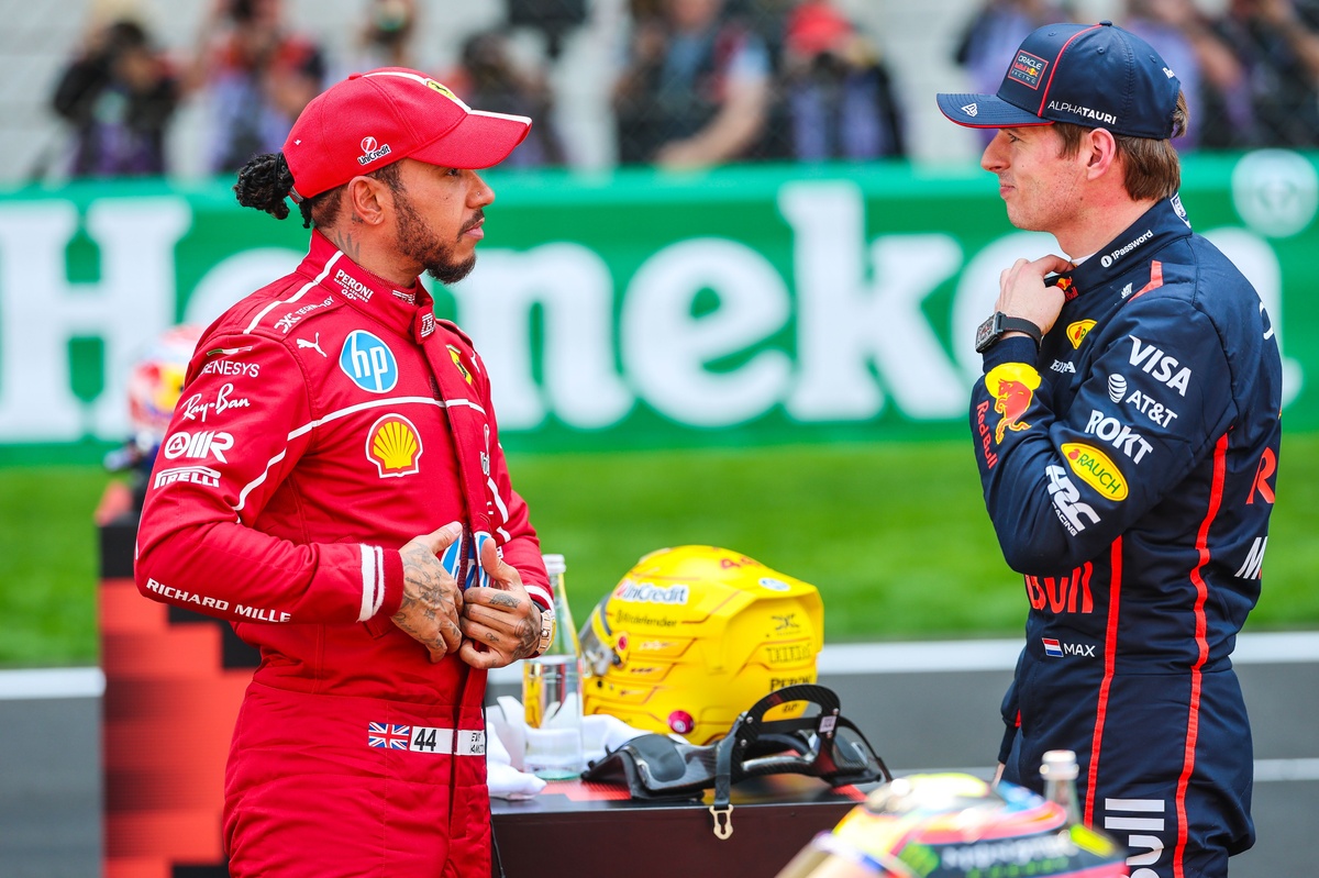 Макс Ферстаппен та Льюіс Гамілтон прагнуть стати гонщиками MotoGP