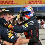 Макс Ферстаппен залишиться в Red Bull, якщо команда не зазнає труднощів у F1 2026