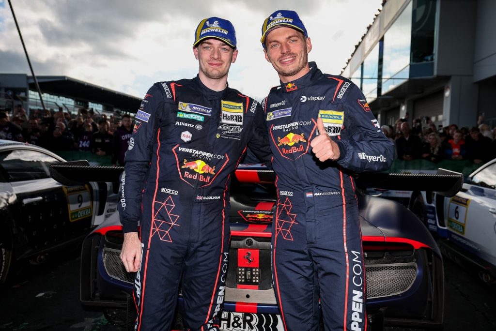 Макс Ферстаппен здобуває перемогу в дебютному заїзді GT3, викликавши захоплення фанатів Формули-1