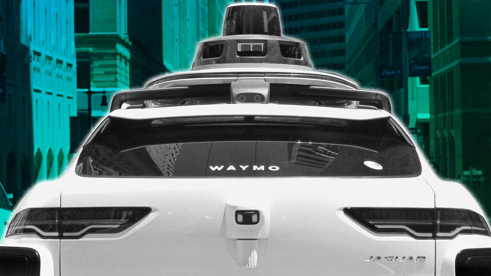 Man Discovers New Waymo Model in LA