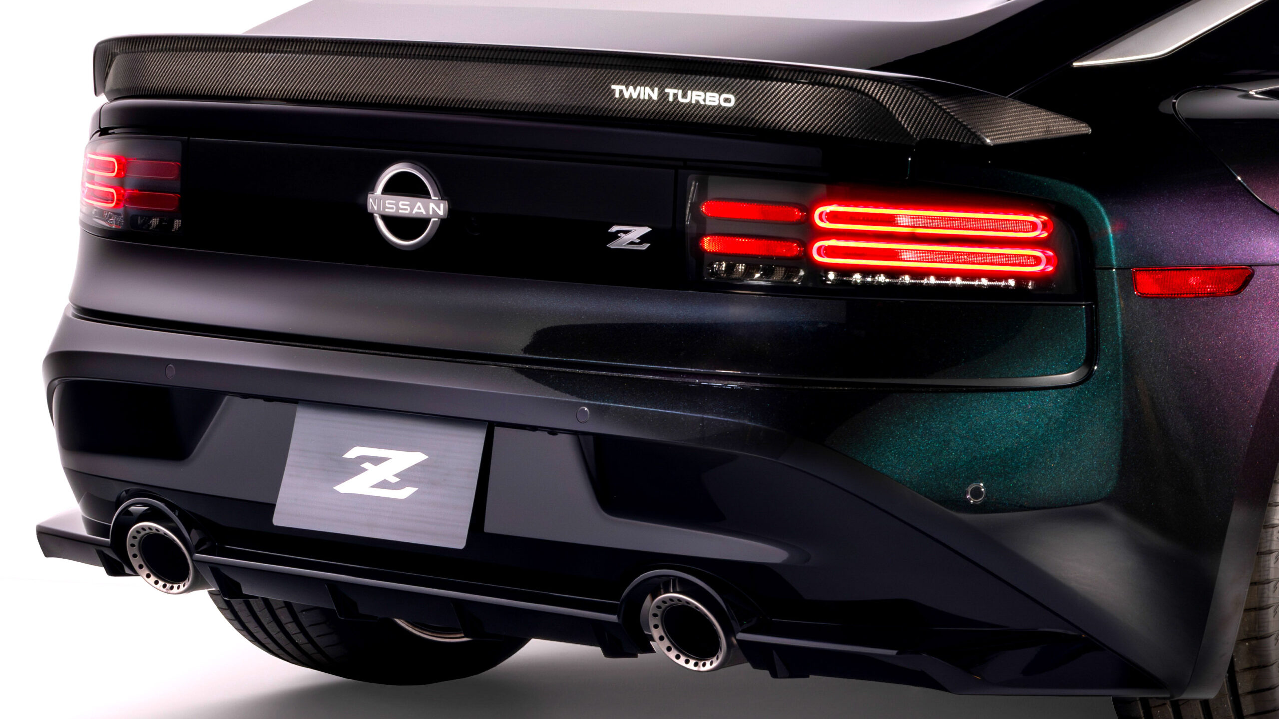 Nissan Z Heritage Edition for 300ZX Fans