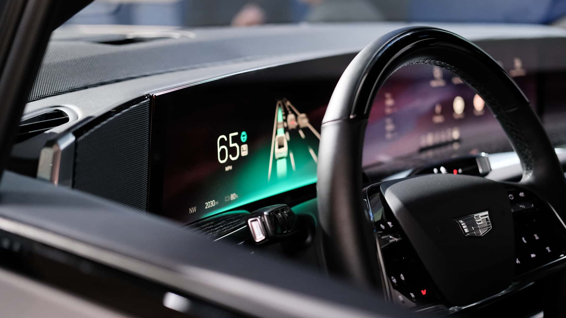 GM Super Cruise перевершить Tesla у 2028 році з LIDAR та безпечним водінням без контролю зору