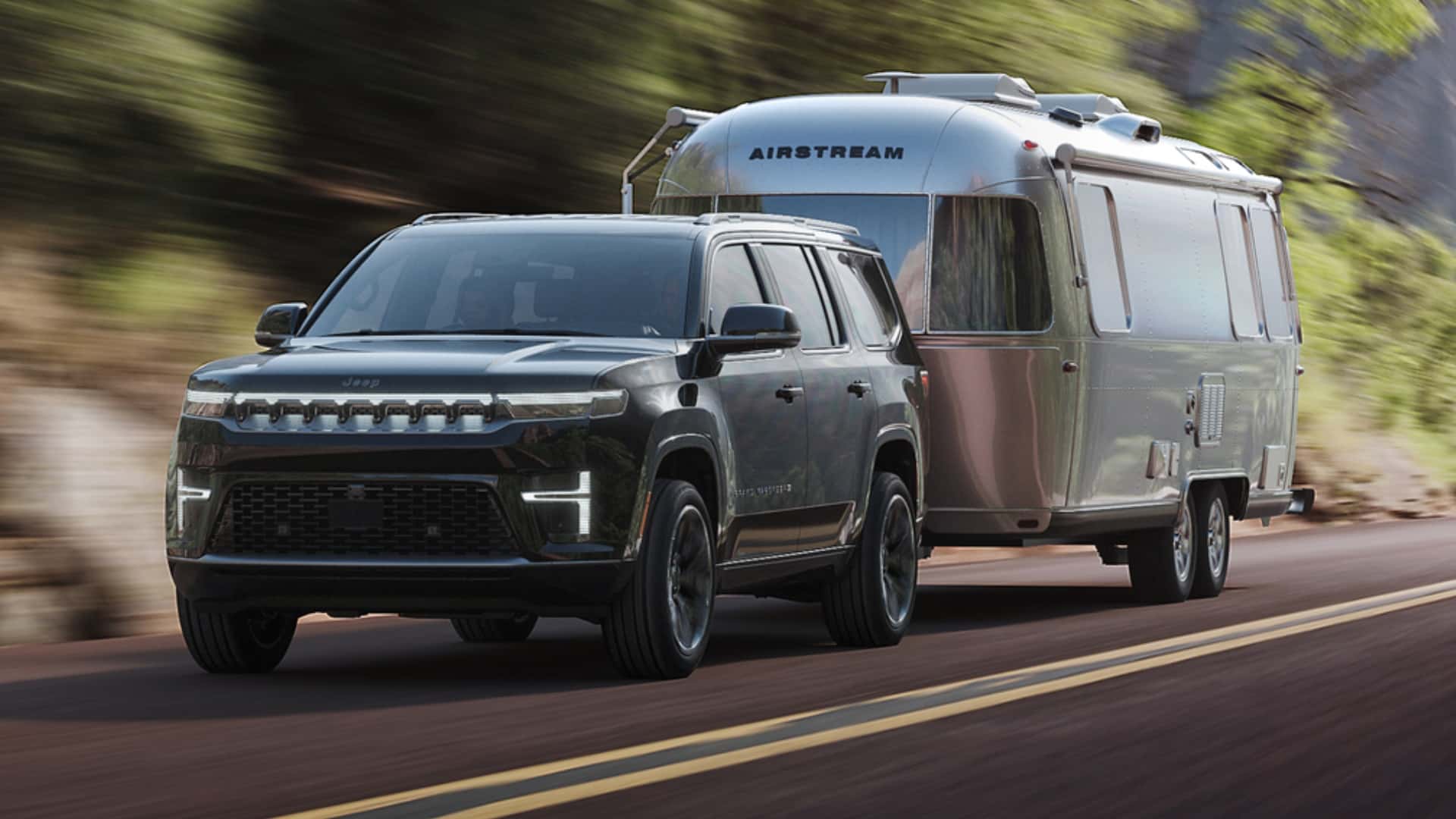 Jeep представляє перший в США електричний SUV з розширеним запасом ходу