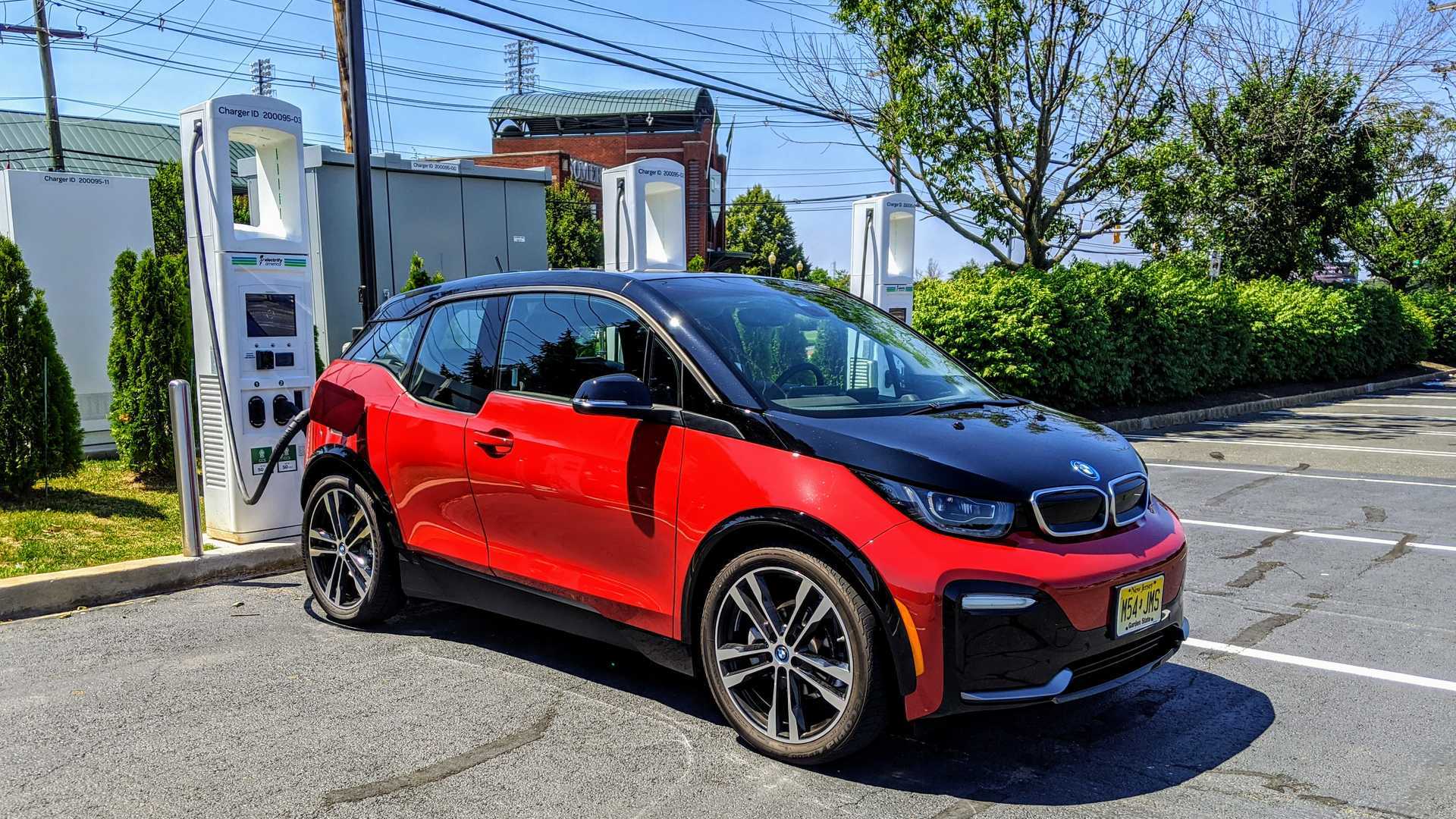 Купівля новенького BMW i3 у США цього року