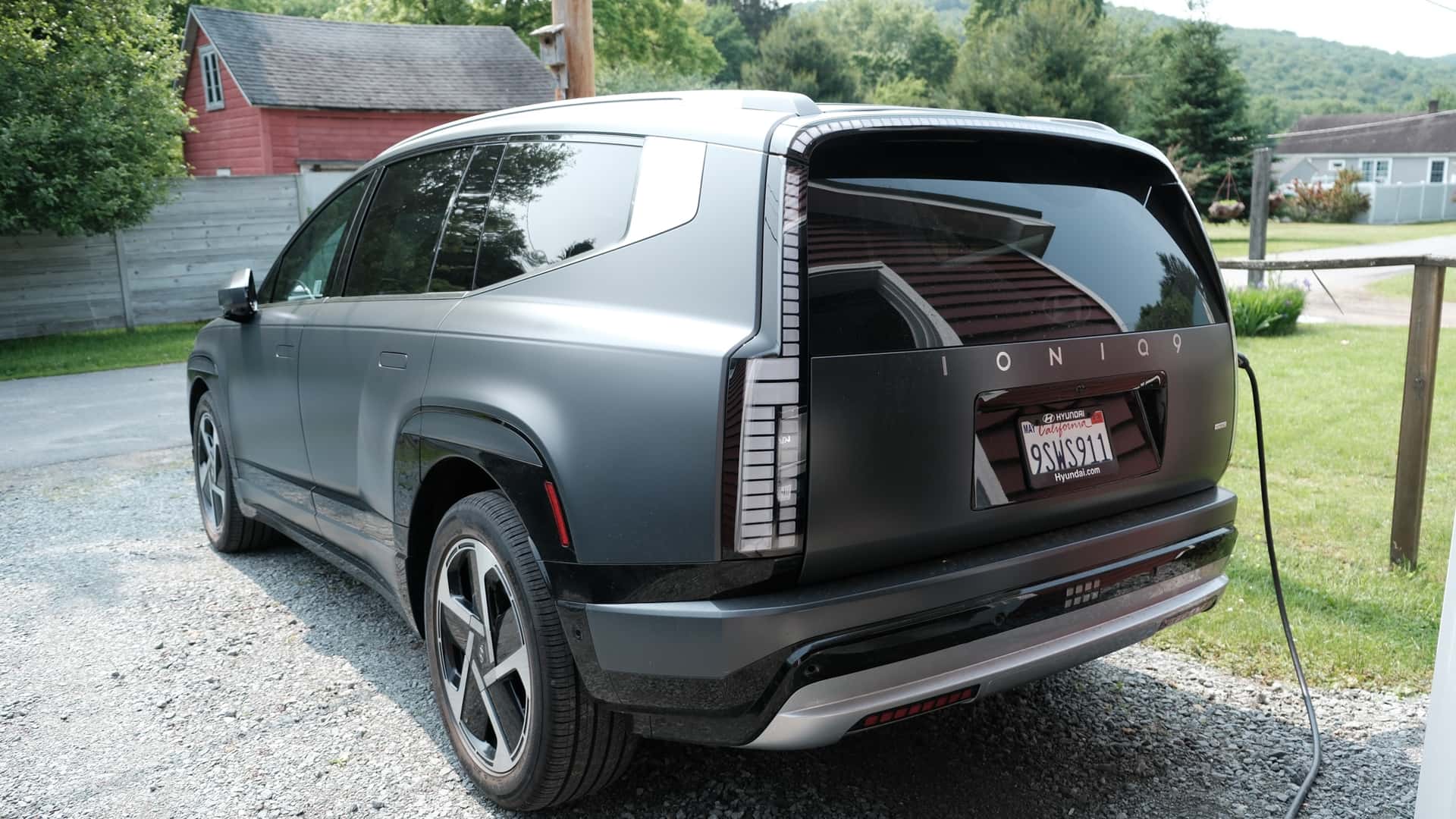 Скільки часу потрібно для зарядки електромобіля?