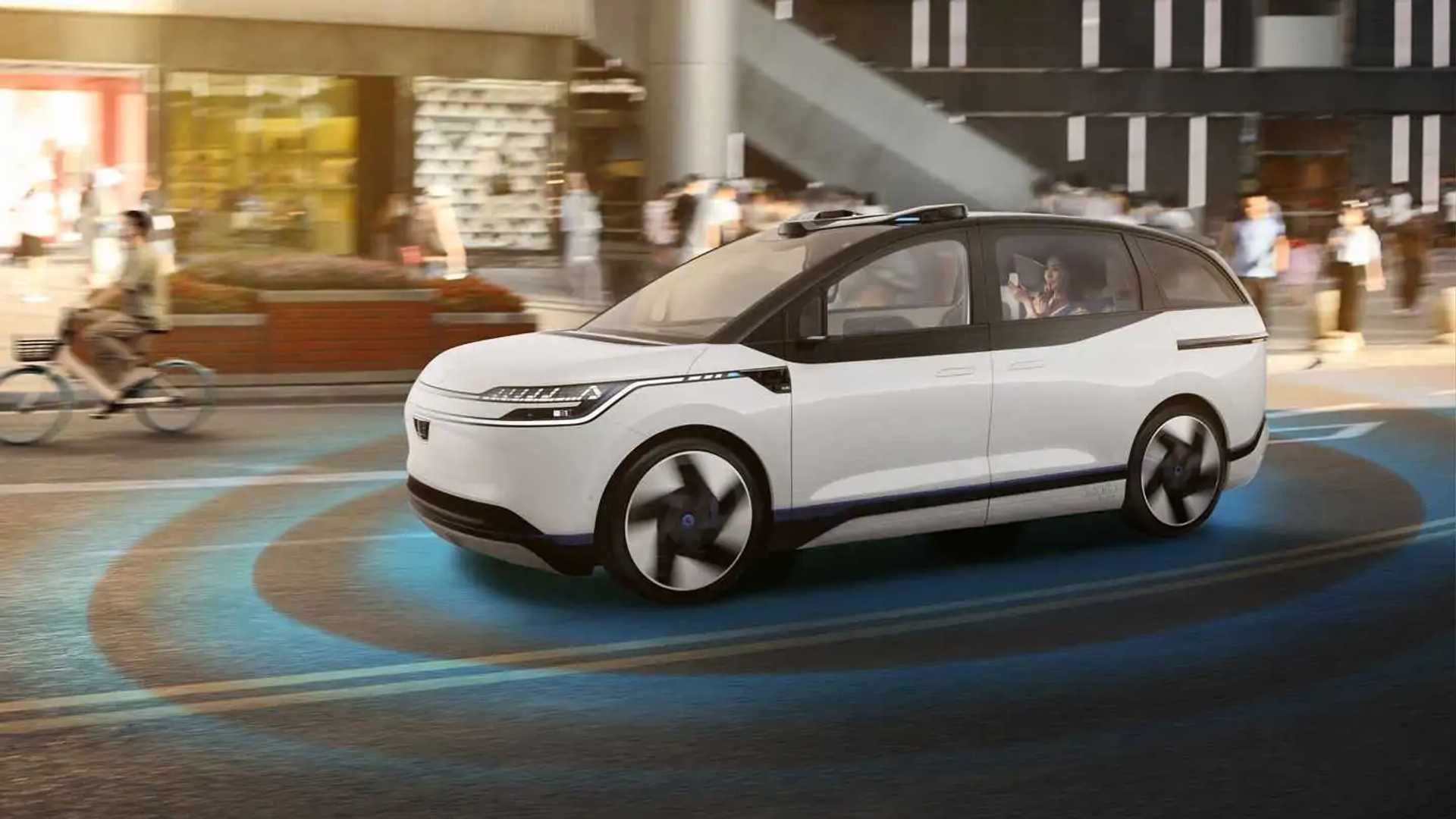 США та Китай змагаються за лідерство у впровадженні роботаксі